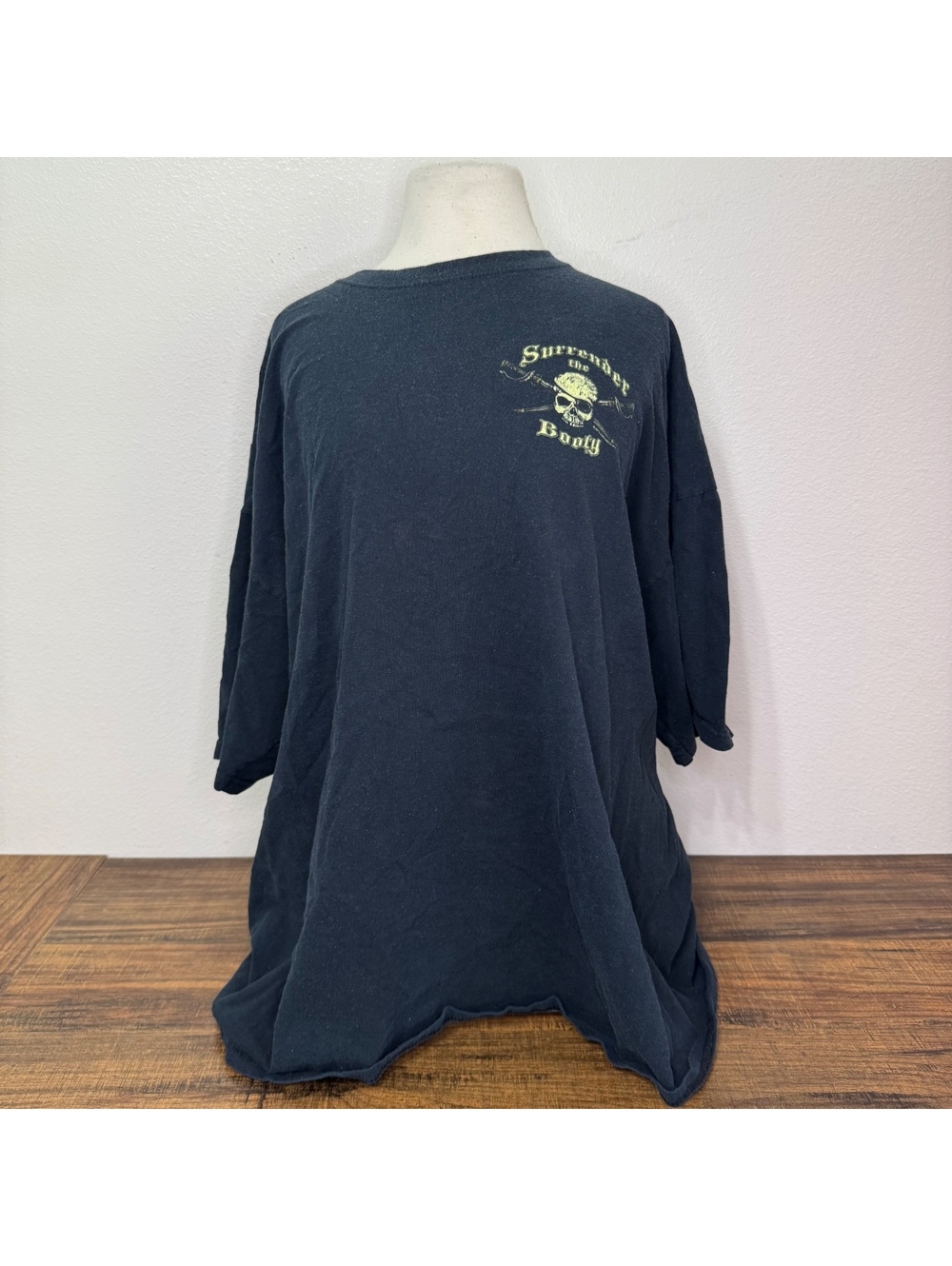 Black 'Surrender the Booty' Skull Graphic T-Shirt
